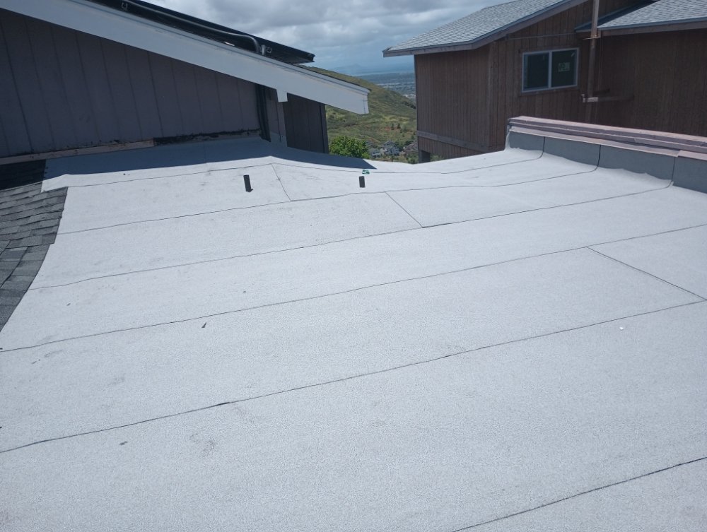 Slide of Pacific Isle Roofing