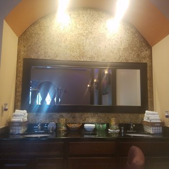 Classy Nails & Spa - Hand washing station. - Nail Salons Near Me - Lombard, Illinois