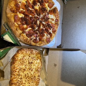 Marco's Pizza - Pepperoni and bacon pizza with breadsticks and cheese sauce - Pizza Near Me - Westfield, Indiana Marco's Pizza - Pepperoni and bacon pizza with breadsticks and cheese sauce - Pizza Near Me - Westfield, Indiana