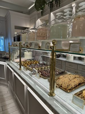 The Cake Bake Shop by Gwendolyn Rogers, Carmel City Center by null