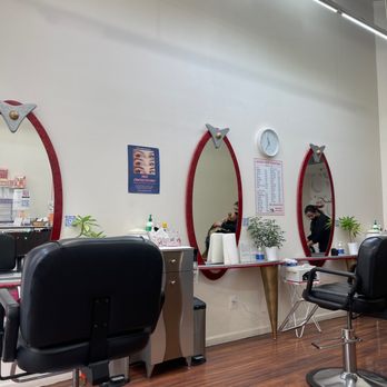Brows Zone - Inside - Laser Hair Removal Near Me - New York, New York