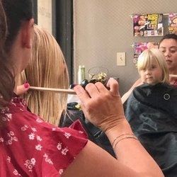 Randt Salon