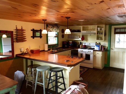 The Common Man Inn & Spa by null