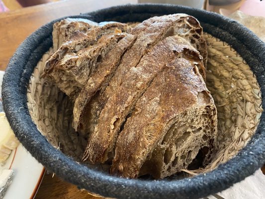 La Cave Voltaire by null