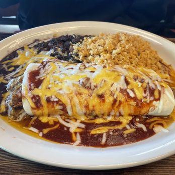 La Ristra New Mexican Kitchen - Shredded Pork Burrito - Mexican Near Me - Chandler, Arizona La Ristra New Mexican Kitchen - Shredded Pork Burrito - Mexican Near Me - Chandler, Arizona