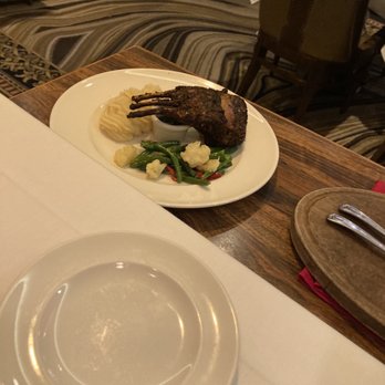 Hy's Steak House - Steakhouses Near Me - Honolulu, Hawaii Hy's Steak House - Steakhouses Near Me - Honolulu, Hawaii