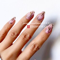 Paradise Nails salon