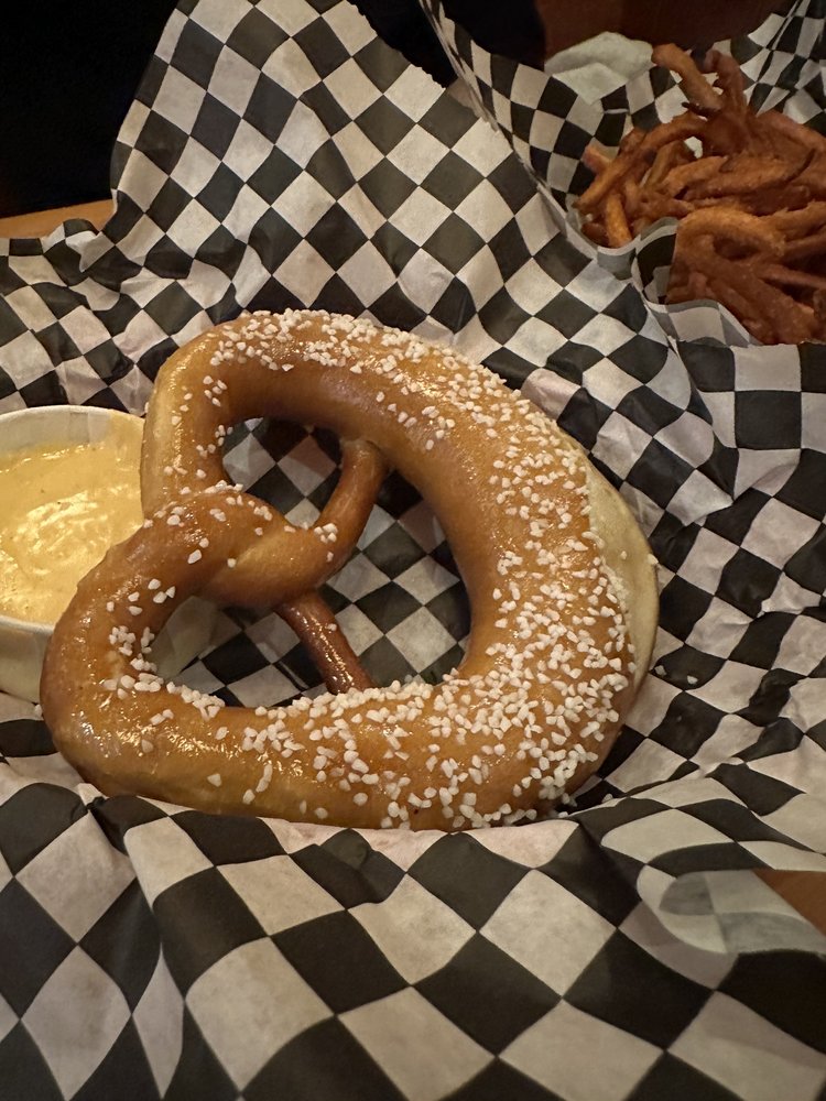 Shultzy's Bar & Grill