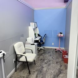 6 Day Medical Weight Loss & Aesthetic Clinics