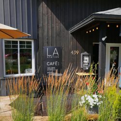 La Savonnerie des Diligences - Shared building with a cafe