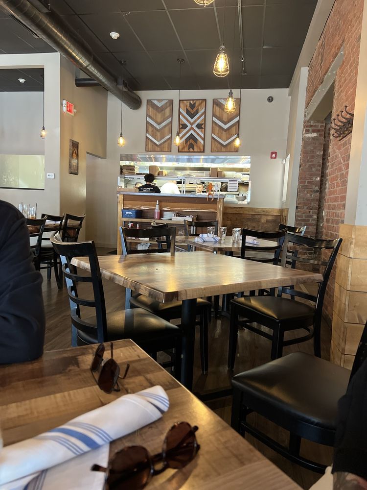 B2 Bistro + Bar
