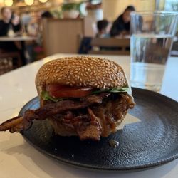Roam Artisan Burgers - Heritage Birger with turkey patty, bacon, cheddar cheese, tomato, lettuce and aioli