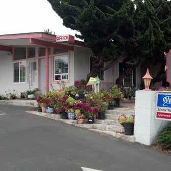 Sundown Inn - Front of this very nice hotel - Hotels Near Me - Morro Bay, California Sundown Inn - Front of this very nice hotel - Hotels Near Me - Morro Bay, California