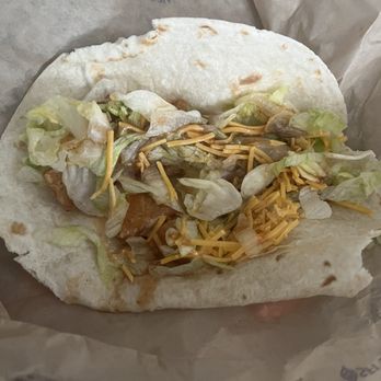 Taco Bell - Potato taco at lunch time. (3) dices of potato on the left side. Pathetic. Lettuce looks tired - Fast Food Near Me - Berthoud, Colorado Taco Bell - Potato taco at lunch time. (3) dices of potato on the left side. Pathetic. Lettuce looks tired - Fast Food Near Me - Berthoud, Colorado