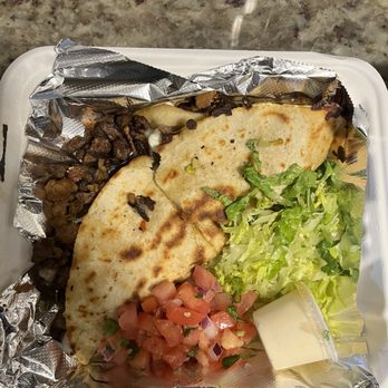 La Capital Tacos - Quesadilla steak - Tacos Near Me - Troy, New York