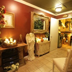 Chiropractic Wellness Center - Dr. Jennifer Henrique - Restroom Hallway