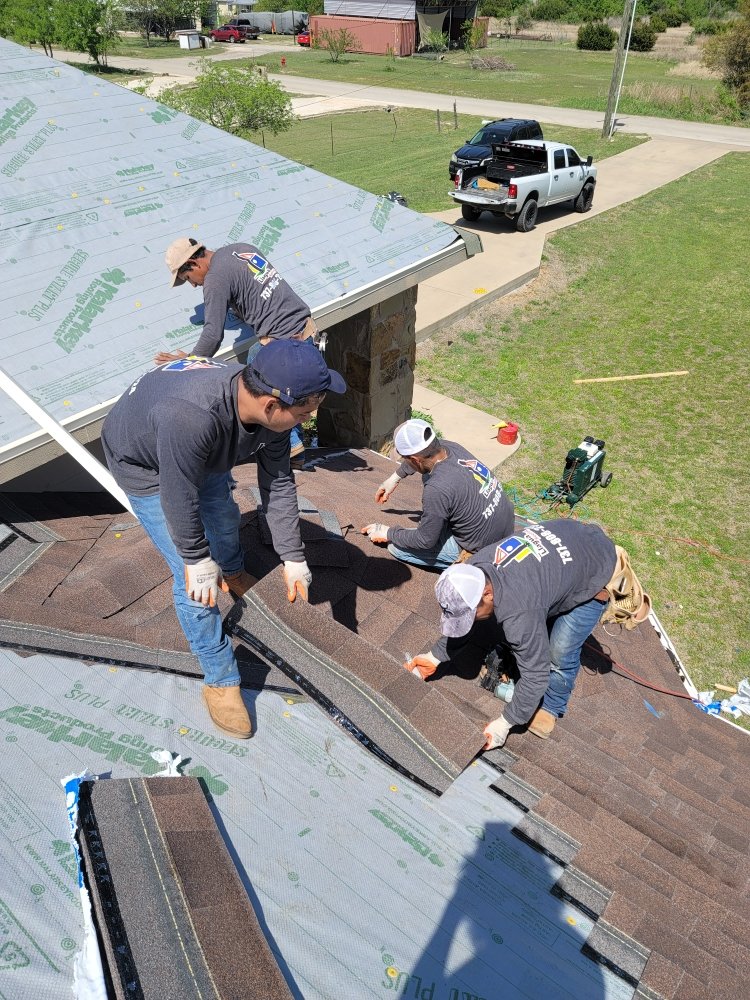 Slide of Llagua Roofing