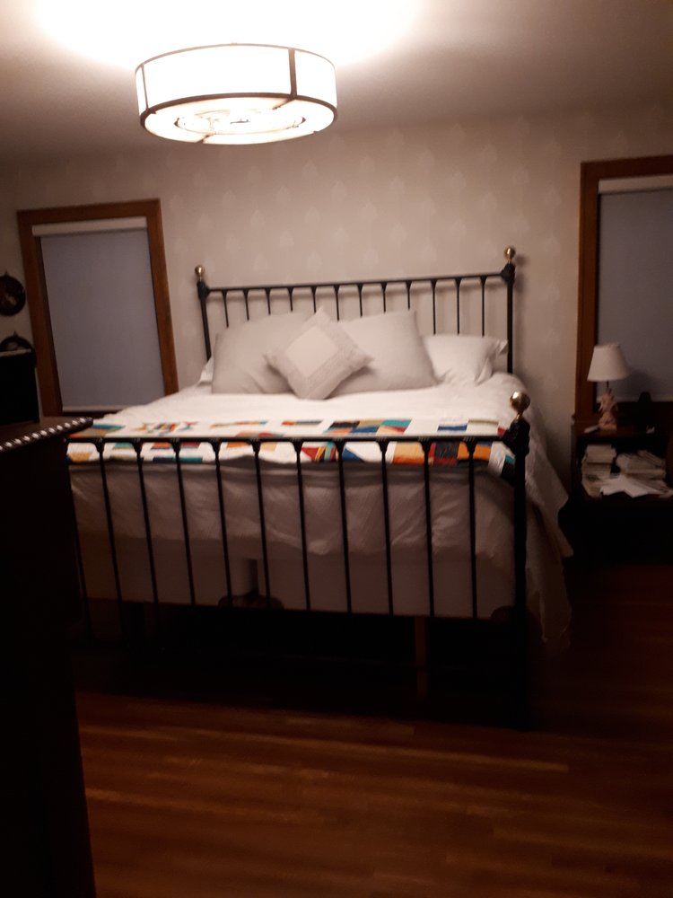 Cathouse Antique Iron Beds, Malibu Roadtrippers