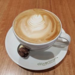 Oliver Brown - Latte