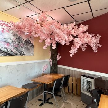 BOTAN Ramen n’ Teriyaki - Ramen Near Me - Everett, Washington