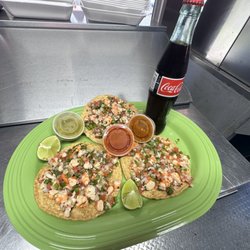 Taqueria Las Tres Berumen