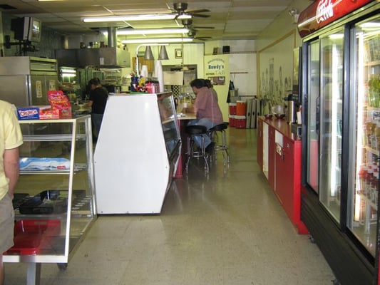 Howdy's Deli by null