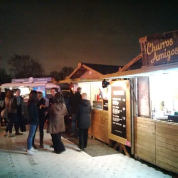 Magical Lantern Festival - Just a couple of food stalls at the entrance (not inside the park display area) - Festivals Near Me - London, XGL
