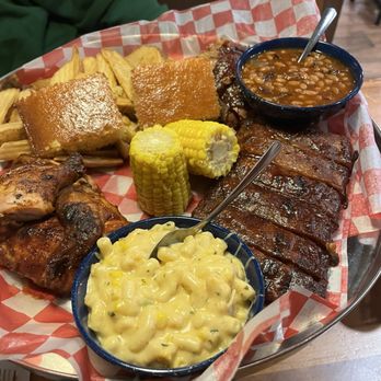Famous Dave's - Barbeque Near Me - Hayward, California Famous Dave's - Barbeque Near Me - Hayward, California