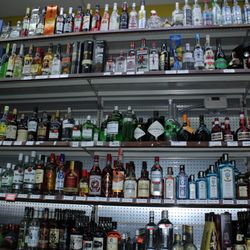 Diamond Liquor