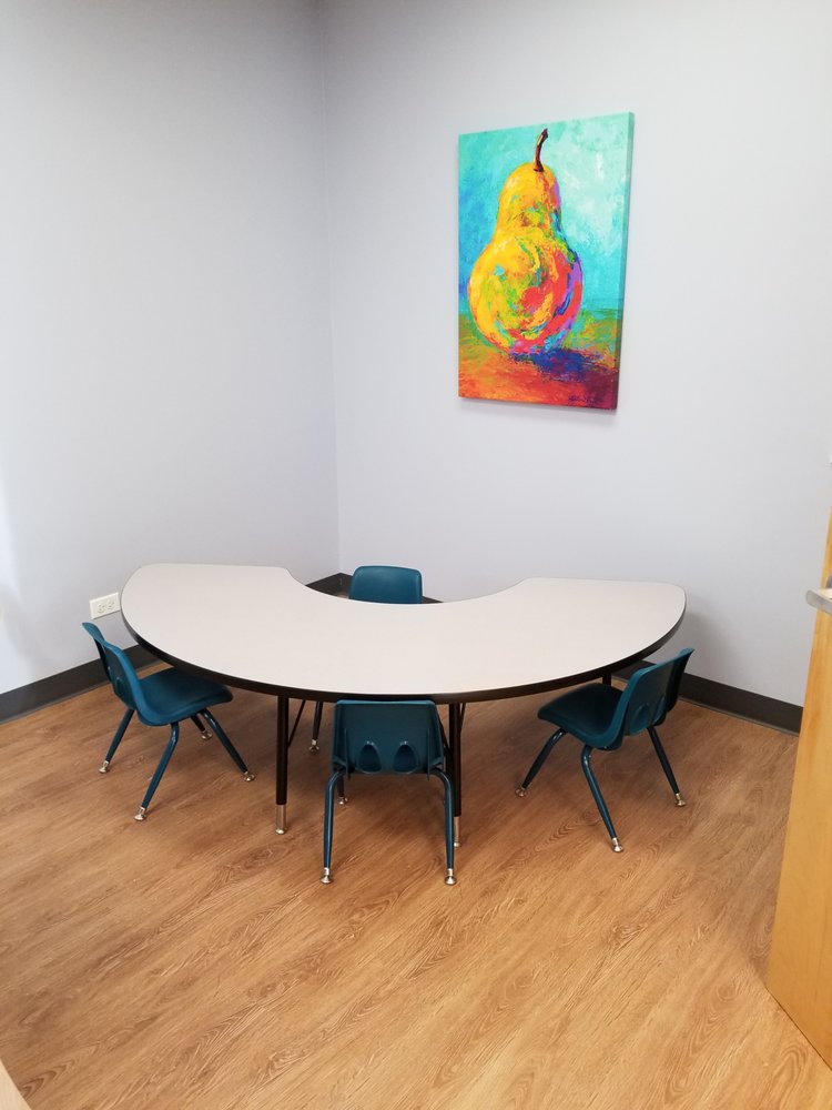 Communication Clubhouse - child therapist in Chicago, IL