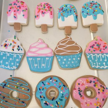A Cake Life - Fun! Cookie decorating with A Cake Life.  Thank you! - Bakeries Near Me - Honolulu, Hawaii