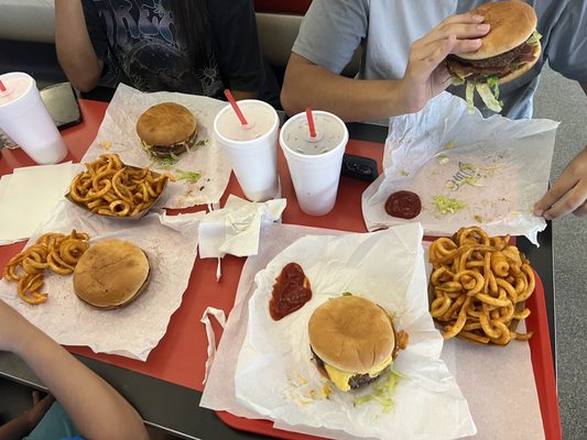 Dan's Hamburgers by null