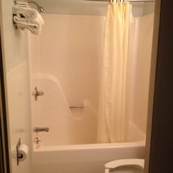 Doll's Motel - bathroom