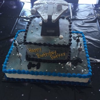 Mary's Creative Cakery - Top layer saved! Thanks to everyone at Mary's! - Bakeries Near Me - Saginaw, Michigan
