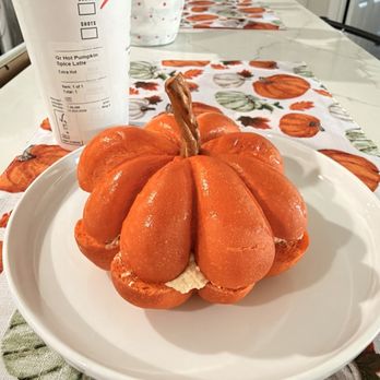 S3 Coffee Bar - Pumpkin bagel - Desserts Near Me - San Diego, California S3 Coffee Bar - Pumpkin bagel - Desserts Near Me - San Diego, California