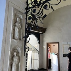 Castello Brown