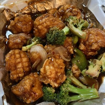 HakkaChow - General Tso Chicken - Asian Fusion Near Me - Winston-Salem, North Carolina