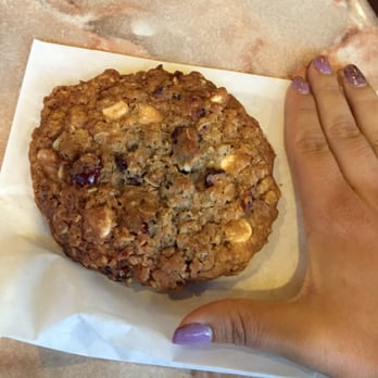 Rutabegorz - DELICIOUS oatmeal cranberry white chocolate cookie - Vegetarian Near Me - Tustin, California Rutabegorz - DELICIOUS oatmeal cranberry white chocolate cookie - Vegetarian Near Me - Tustin, California