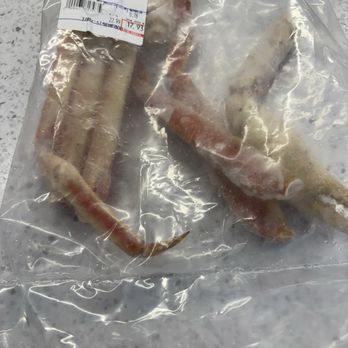 Tony's Seafood - Snow crab clusters - Seafood Markets Near Me - Seekonk, Massachusetts Tony's Seafood - Snow crab clusters - Seafood Markets Near Me - Seekonk, Massachusetts