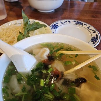 Nam Van Noodle Cafe - Won ton soup - Vietnamese Near Me - Sparks, Nevada Nam Van Noodle Cafe - Won ton soup - Vietnamese Near Me - Sparks, Nevada