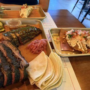 La Traila Barbecue - Barbeque Near Me - Miami, Florida La Traila Barbecue - Barbeque Near Me - Miami, Florida