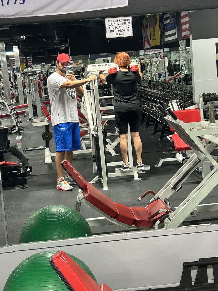 Lighthouse Point Gym Image