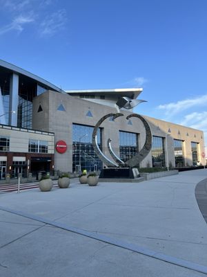 State Farm Arena by null