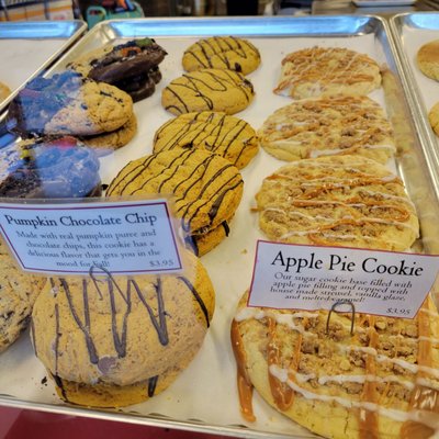 Mary's Mountain Cookies by null