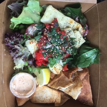 Friska - Halloumi salad box - Coffee & Tea Near Me - Bristol, BST