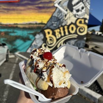 Guanatos Ice Cream - Banana split - Ice Cream & Frozen Yogurt Near Me - Bay Point, California Guanatos Ice Cream - Banana split - Ice Cream & Frozen Yogurt Near Me - Bay Point, California