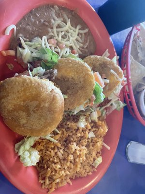 Los Toreados by null