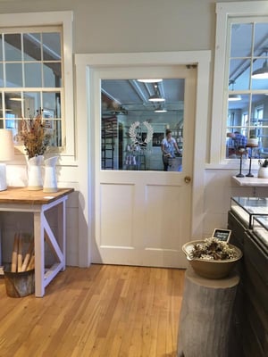 Farmhouse Pottery by null