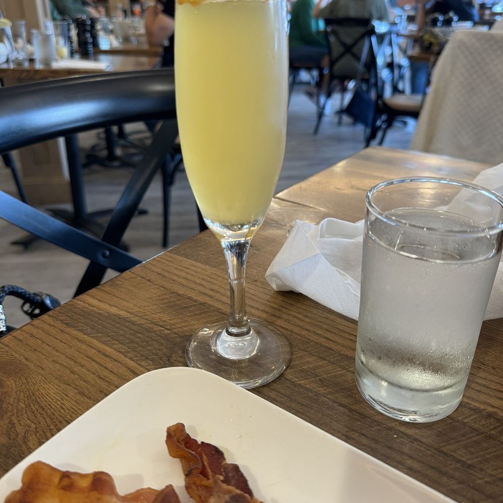 Me & You - Apple cider mimosa - Breakfast & Brunch Near Me - Bethpage, New York Me & You - Apple cider mimosa - Breakfast & Brunch Near Me - Bethpage, New York