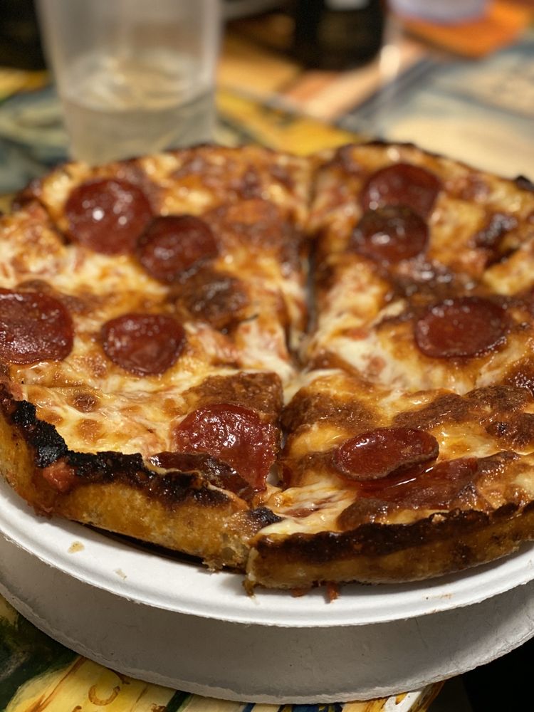 MATTHEW’S PIZZA 399 Photos & 531 Reviews 3131 Eastern Ave